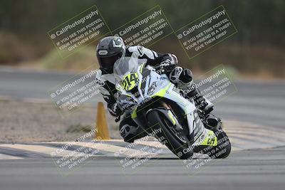 media/Sep-21-2025-Race Pace (Sun) [[98bf33ef95]]/Verified/4-Turn 3 (920am)/